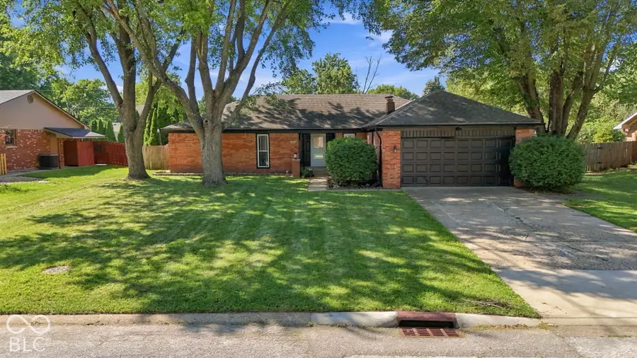 730 Colonial Way, Greenwood, IN 46142 - #2
