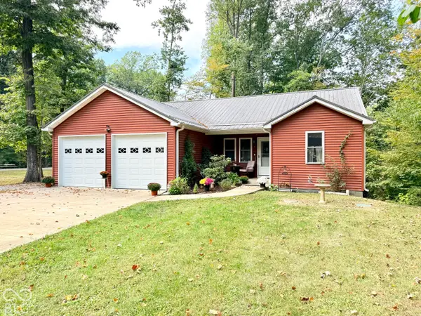 2902 W Stratford Circle, Crawfordsville, IN 47933