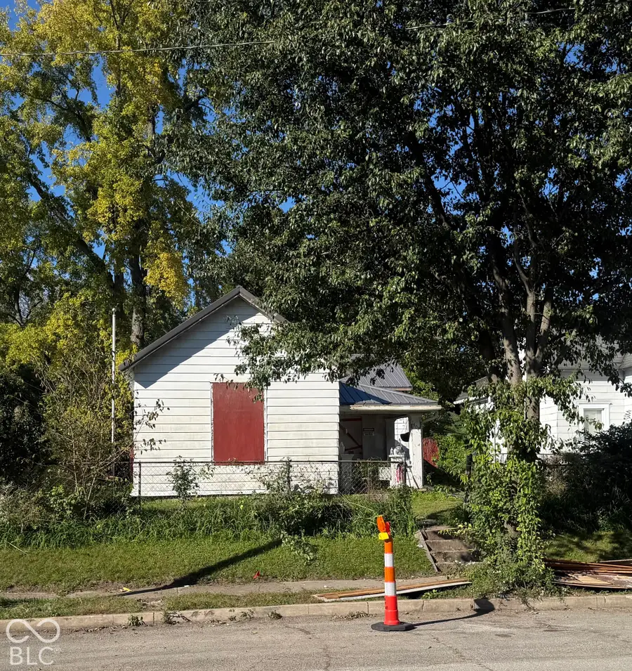 1404 W 2nd Street, Anderson, IN 46016 - #3