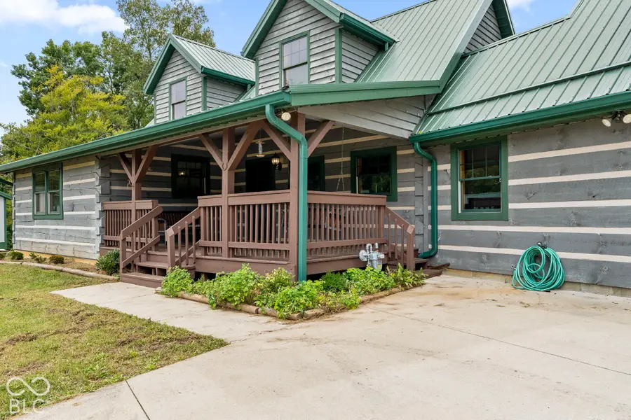 300 Airway, Nashville, IN 47448 - #3