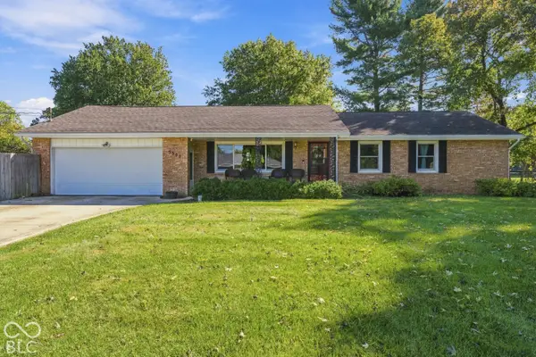 5300 S Breezewood Drive, Muncie, IN 47302