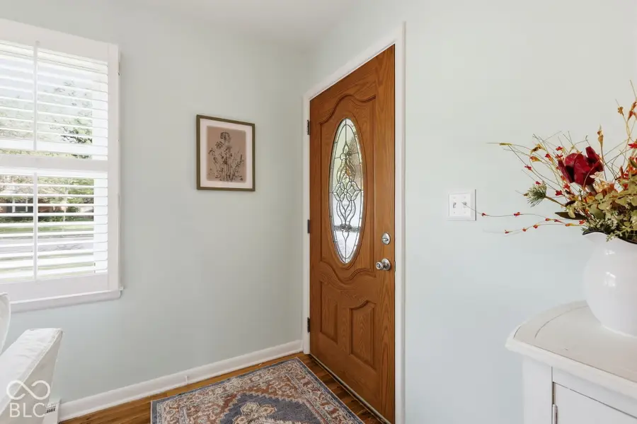 895 W Poplar Street, Zionsville, IN 46077 - #3
