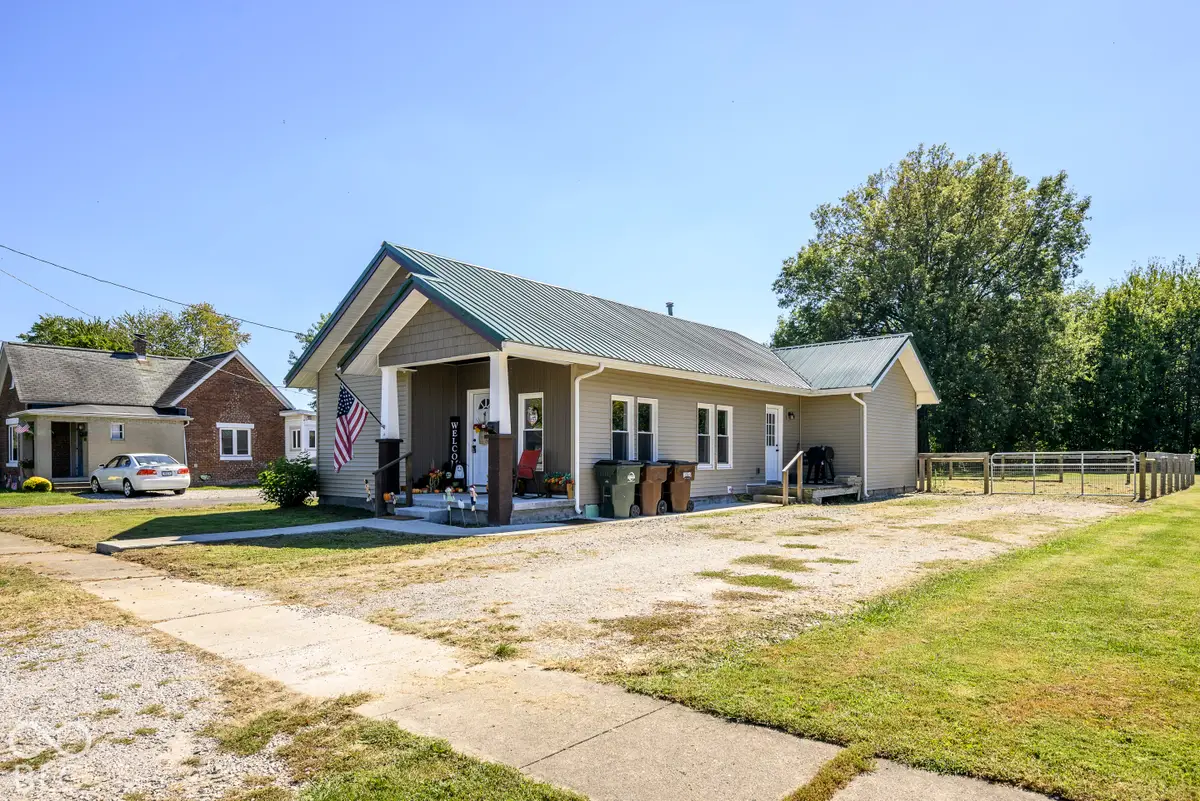 407 Moore Street, Crothersville, IN 47229 - #1