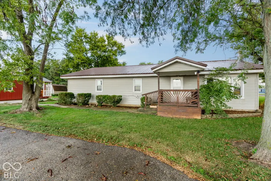 9440 E Morrison, Forest, IN 46039 - #2