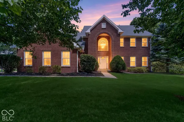 5786 Gyrfalcon Place, Carmel, IN 46033