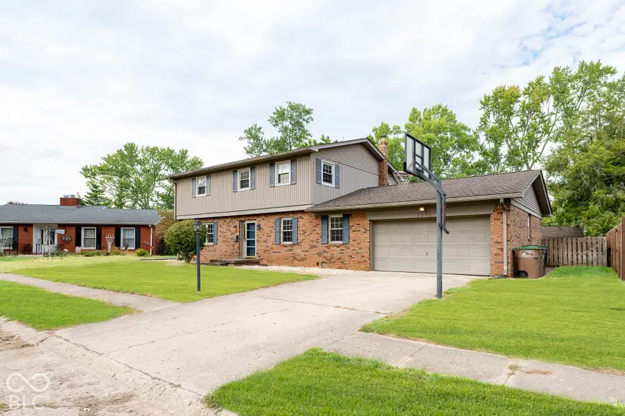 3520 Autumn Court, Columbus, IN 47203 - #2