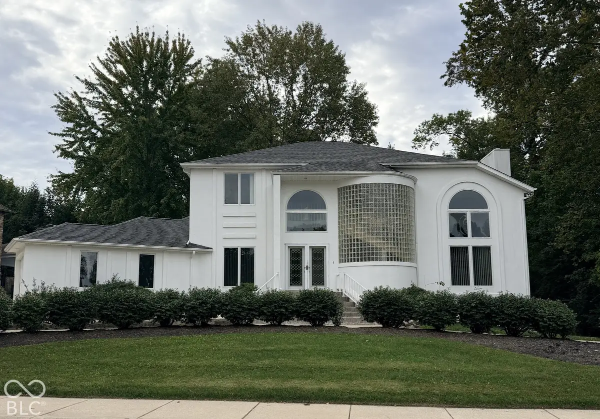 5203 Northwood Drive, Columbus, IN 47201 - #1
