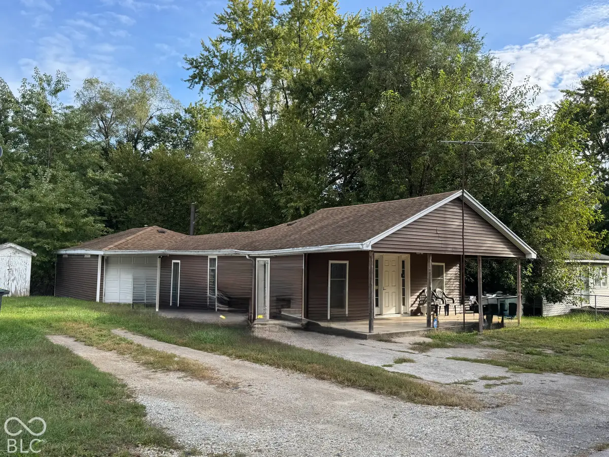 1608 E Harvard Avenue, Muncie, IN 47303 - #1