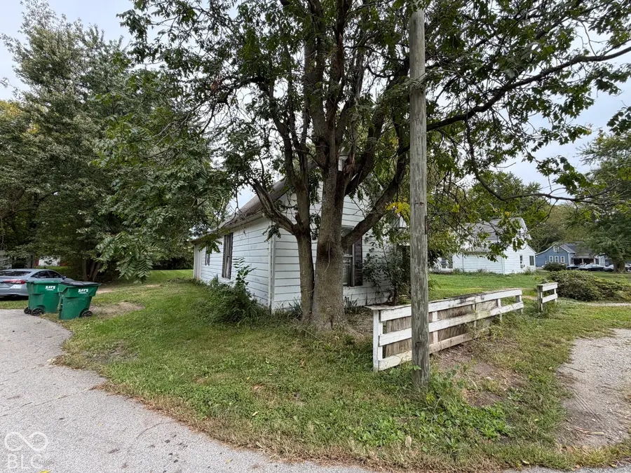 22 E 206th, Sheridan, IN 46069 - #3