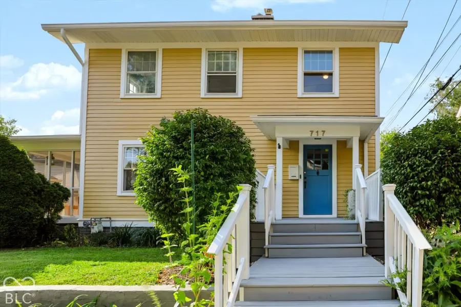 717 E 44th Street, Indianapolis, IN 46205 - #2