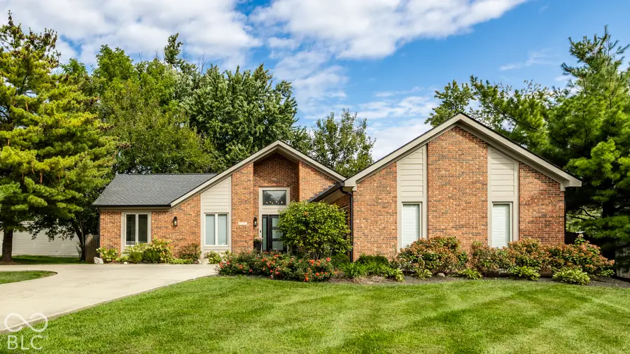 764 W Main Street, Carmel, IN 46032 - #2