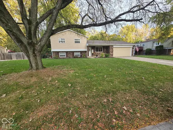 969 Stonegate, Greenwood, IN 46142