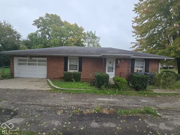 1126 E 28th Street, Anderson, IN 46016