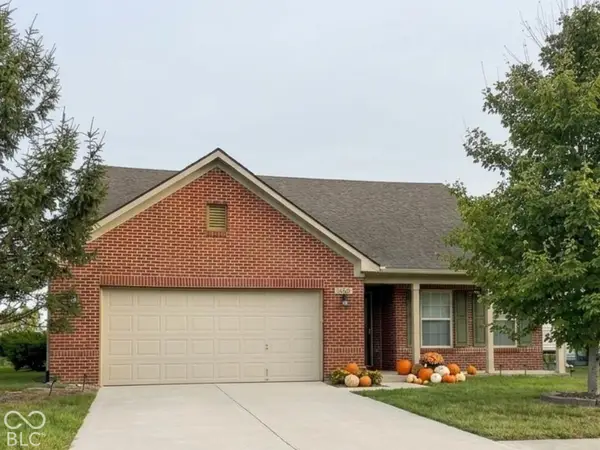 5868 W Deerview Bend, McCordsville, IN 46055