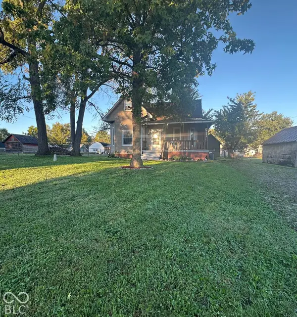 462 N Bond Street, Scottsburg, IN 47170
