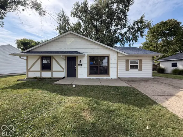 1036 Eastlawn Drive, Whiteland, IN 46184