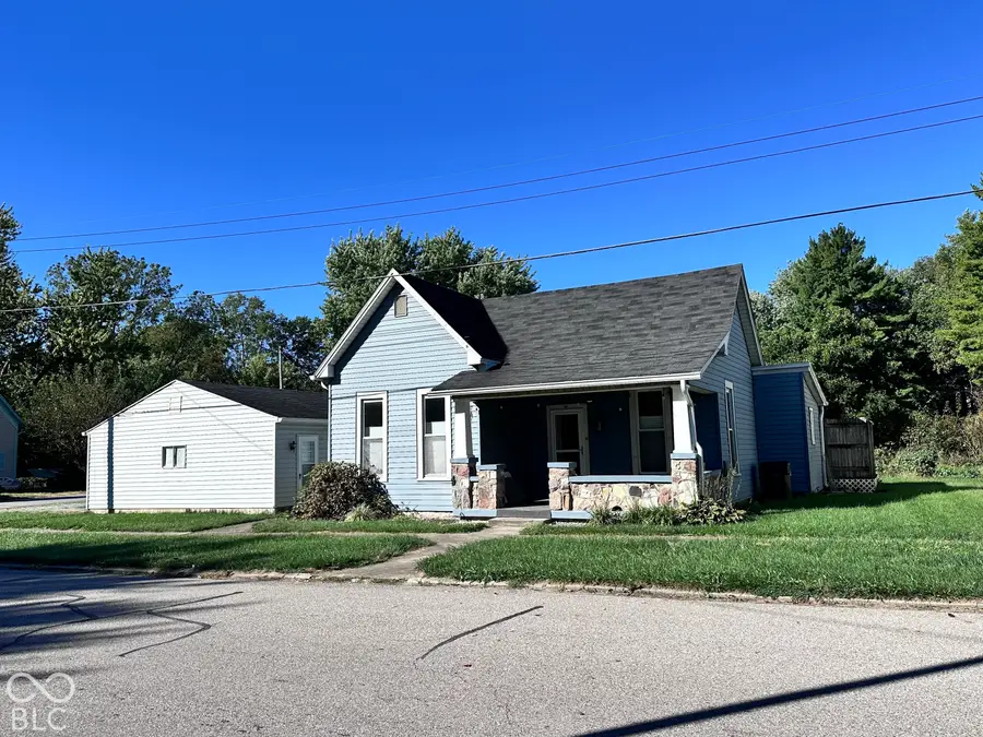 48 S Carthage Road, Charlottesville, IN 46117 - #2