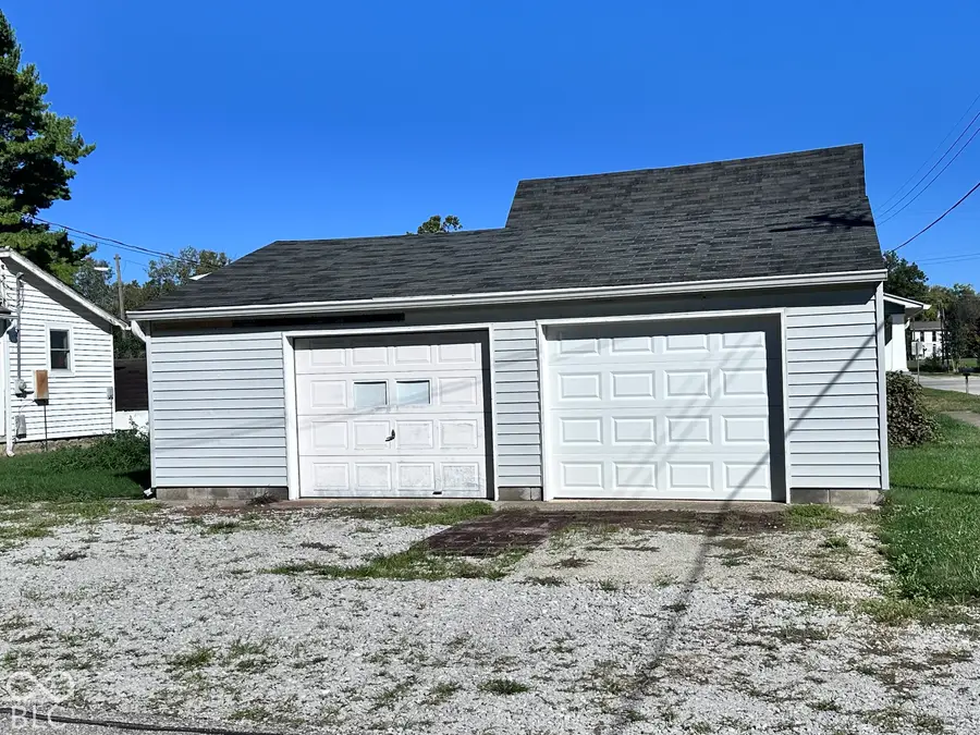 48 S Carthage Road, Charlottesville, IN 46117 - #3