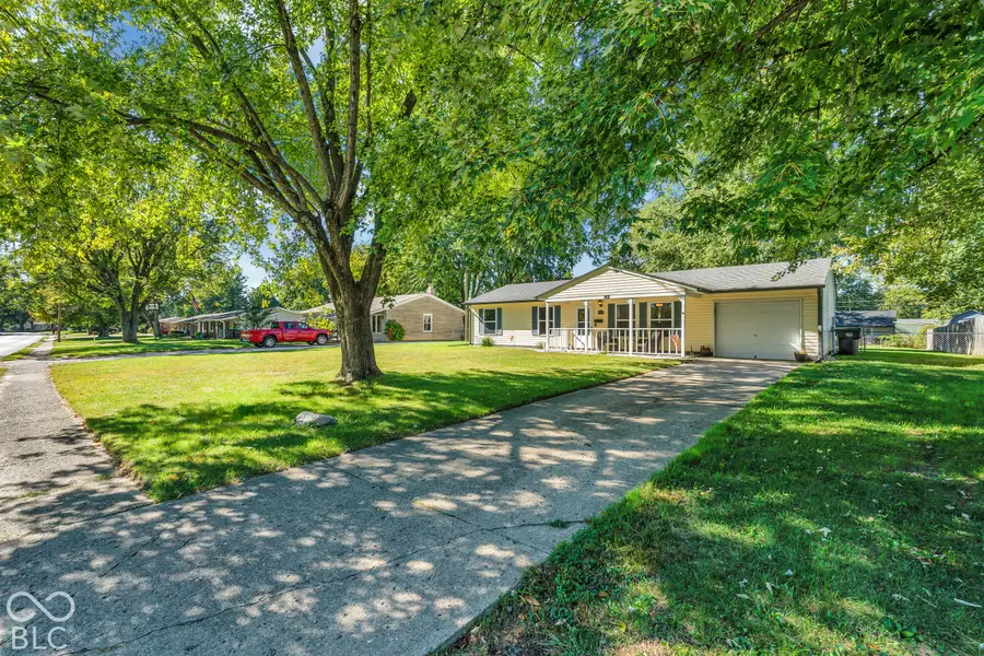 902 Sweetbriar Avenue, Whiteland, IN 46184 - #2