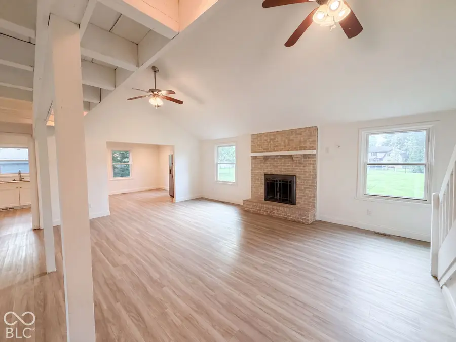 3339 W Sunset Drive N, Greenfield, IN 46140 - #3
