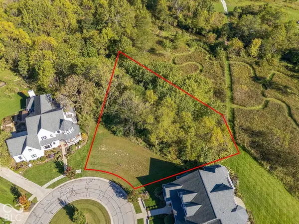 6483 W Deerfield Court, Zionsville, IN 46077
