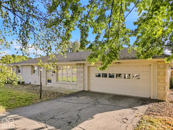 3439 Central Avenue, Columbus, IN 47203