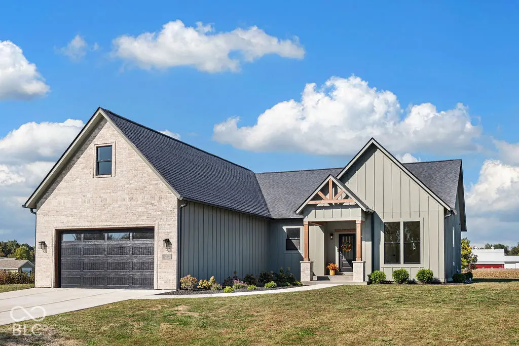 9036 E Gayle Drive, Morgantown, IN 46160 - #1