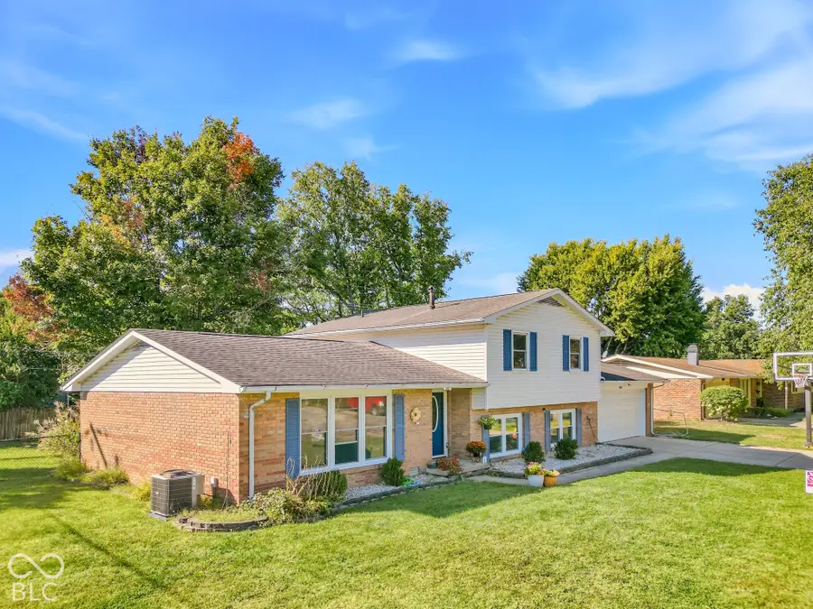 2810 Jordan Drive, Columbus, IN 47203 - #2