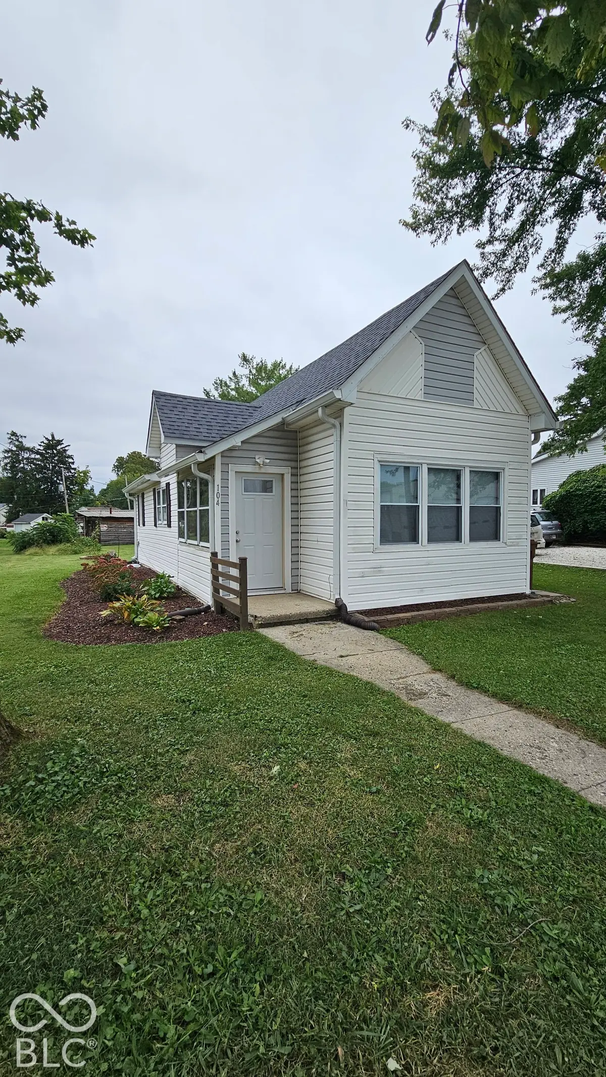 104 E State Street, New Ross, IN 47968 - #1