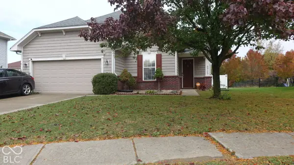 8140 Harshaw Drives, Indianapolis, IN 46239