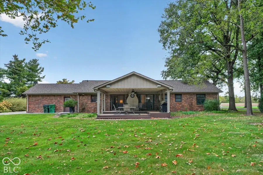 7721 W 200 Road S, New Palestine, IN 46163 - #2