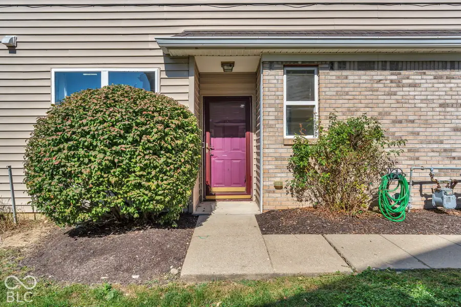 6250 Bishops Pond Lane, Indianapolis, IN 46268 - #3