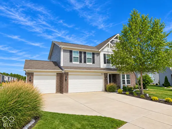 9802 Violet Circle, Indianapolis, IN 46239