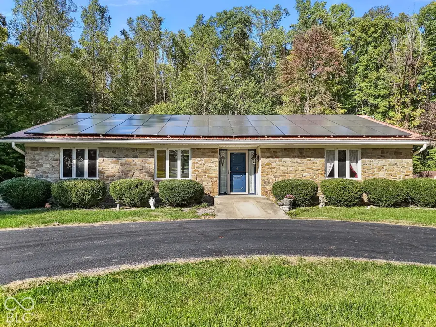 2500 S Edgewood Cove, Martinsville, IN 46151 - #2