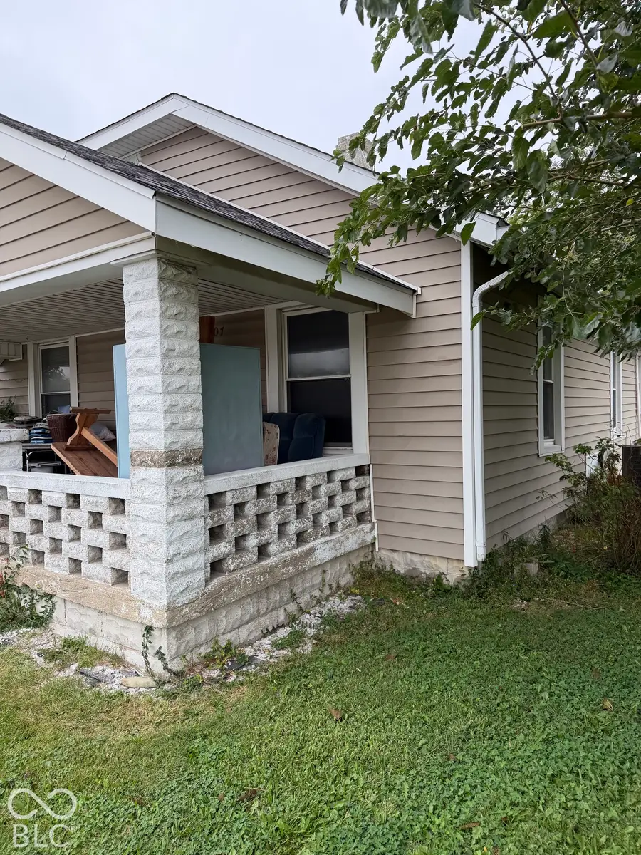 307 N Lincoln Road, Rockville, IN 47872 - #2