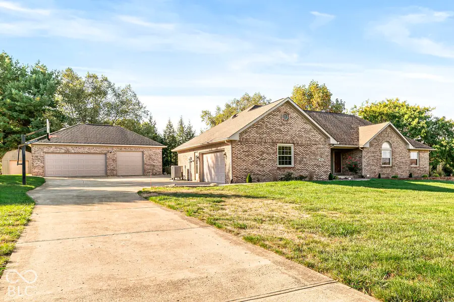 965 W Upland Court, Mooresville, IN 46158 - #2