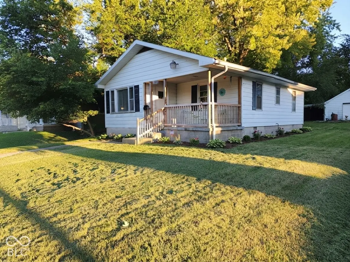 1315 W 10th Street, Anderson, IN 46016 - #1