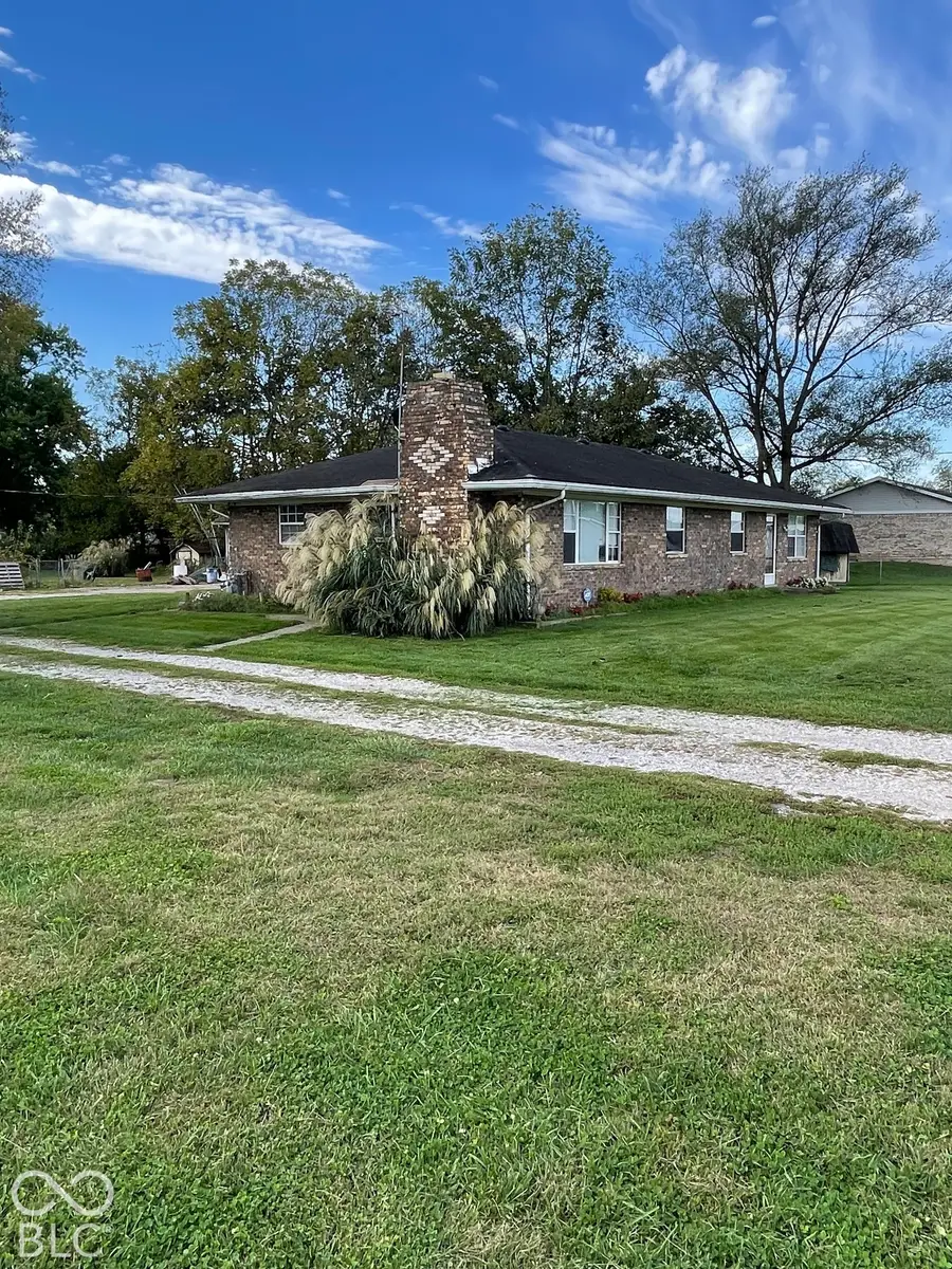 889 E South Street, Martinsville, IN 46151 - #2