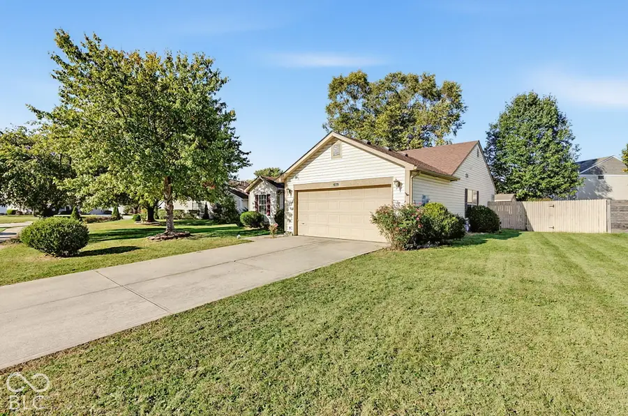 105 Fountain Drive, Mooresville, IN 46158 - #2