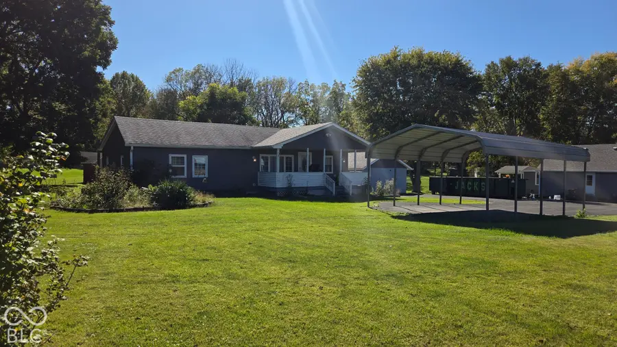 565 W Greencastle Road, Mooresville, IN 46158 - #2