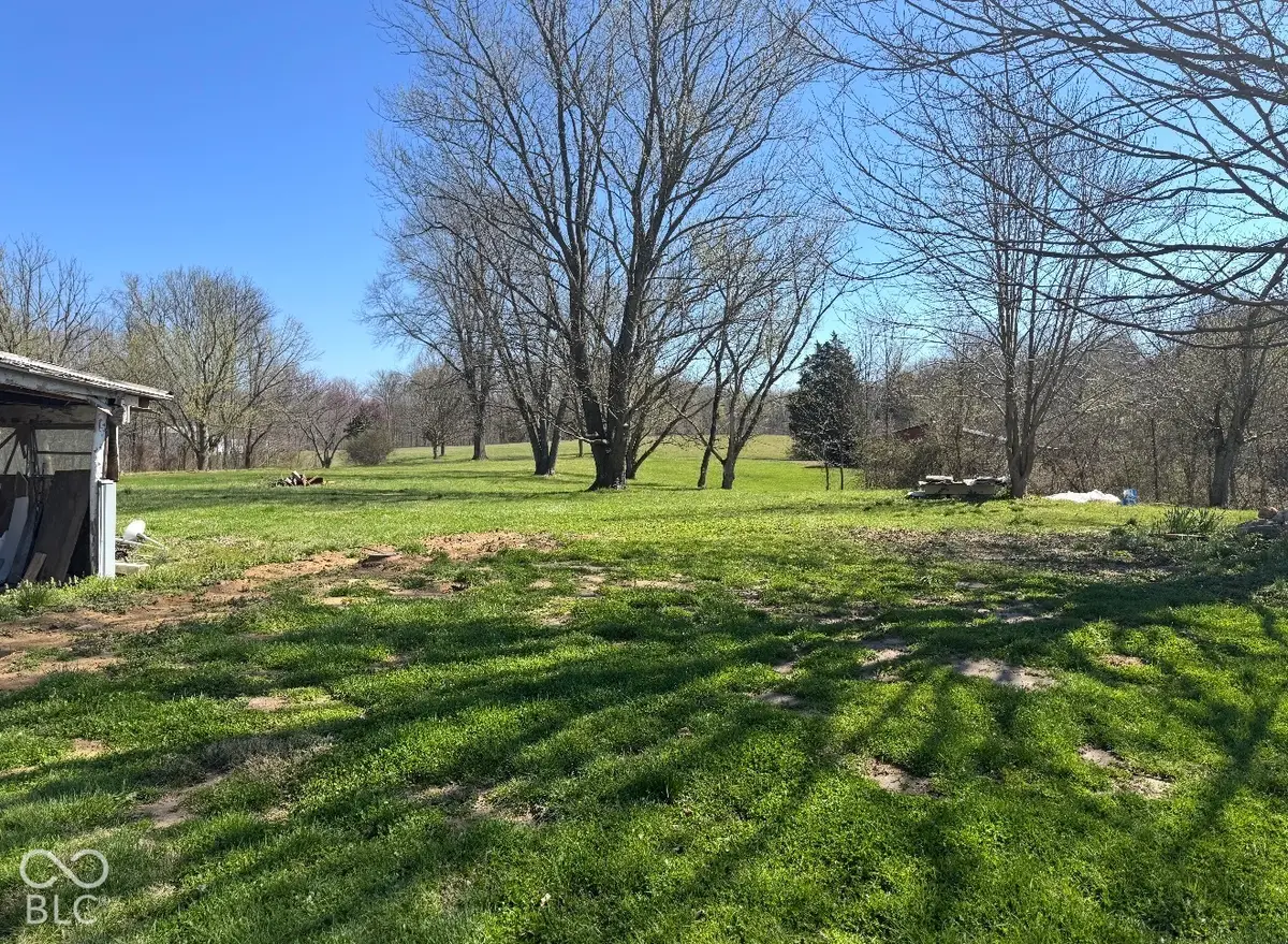 2780 N County Road 90 E, North Vernon, IN 47265 - #1
