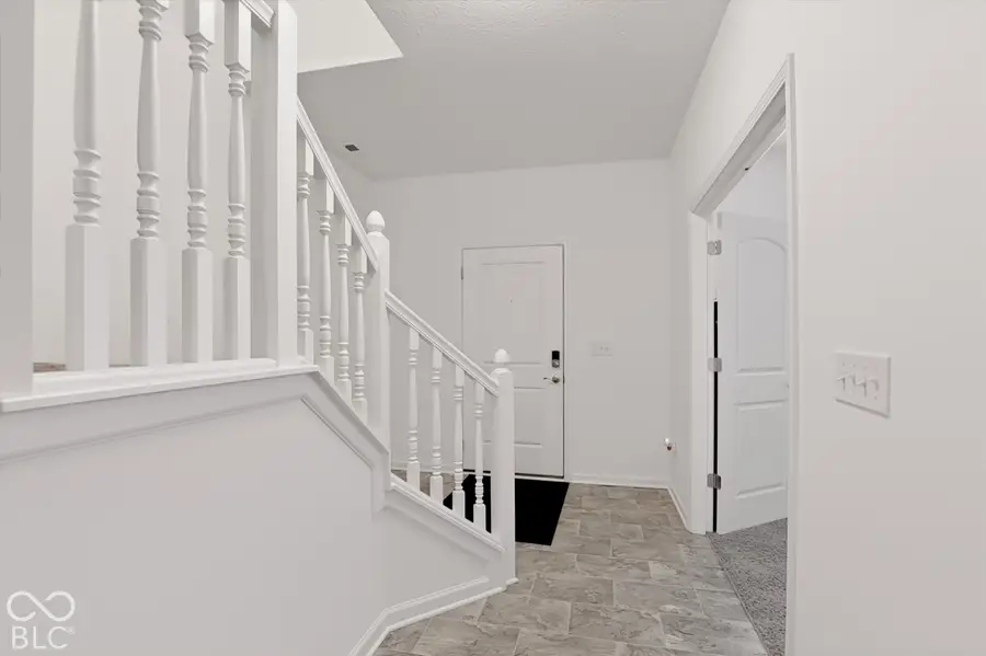 1927 Cobbett Drive, Avon, IN 46123 - #3