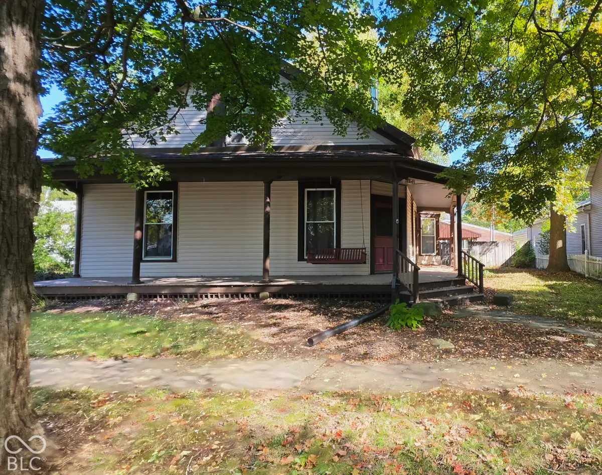 610 4th Street, Covington, IN 47932 - #1