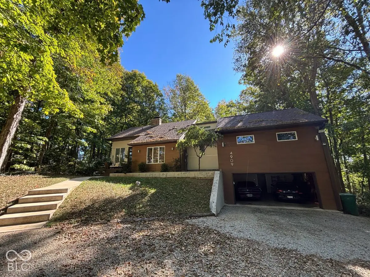 4909 E County Road 450 N, Muncie, IN 47303 - #1
