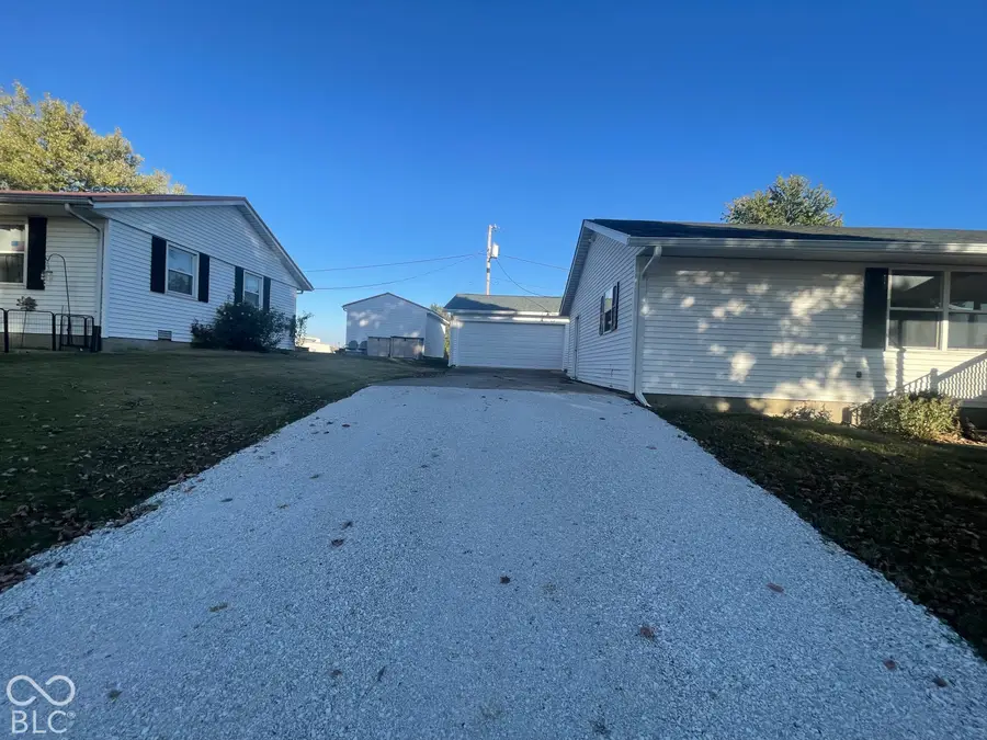 309 Sugar Street, Veedersburg, IN 47987 - #2