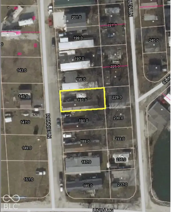 3115 Van Bibber Lake, Greencastle, IN 46135