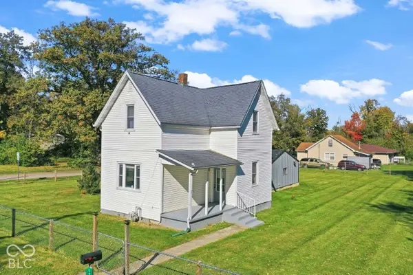 1740 W Railroad Street, New Castle, IN 47362