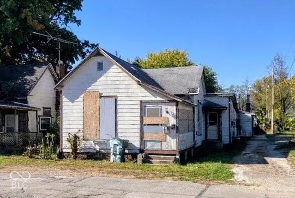 215 S Macedonia Avenue, Muncie, IN 47305