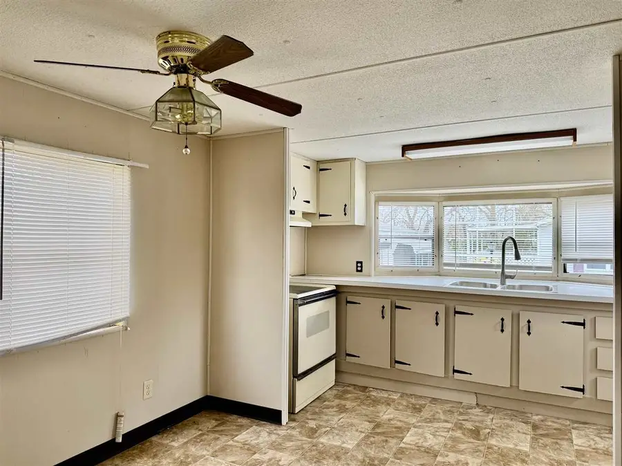 1210 S Q Street, Lot #38, Richmond, IN 47374 - #3