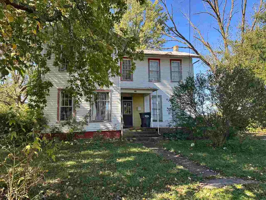 308 N Walnut St, Fountain City, IN 47341 - Image #2